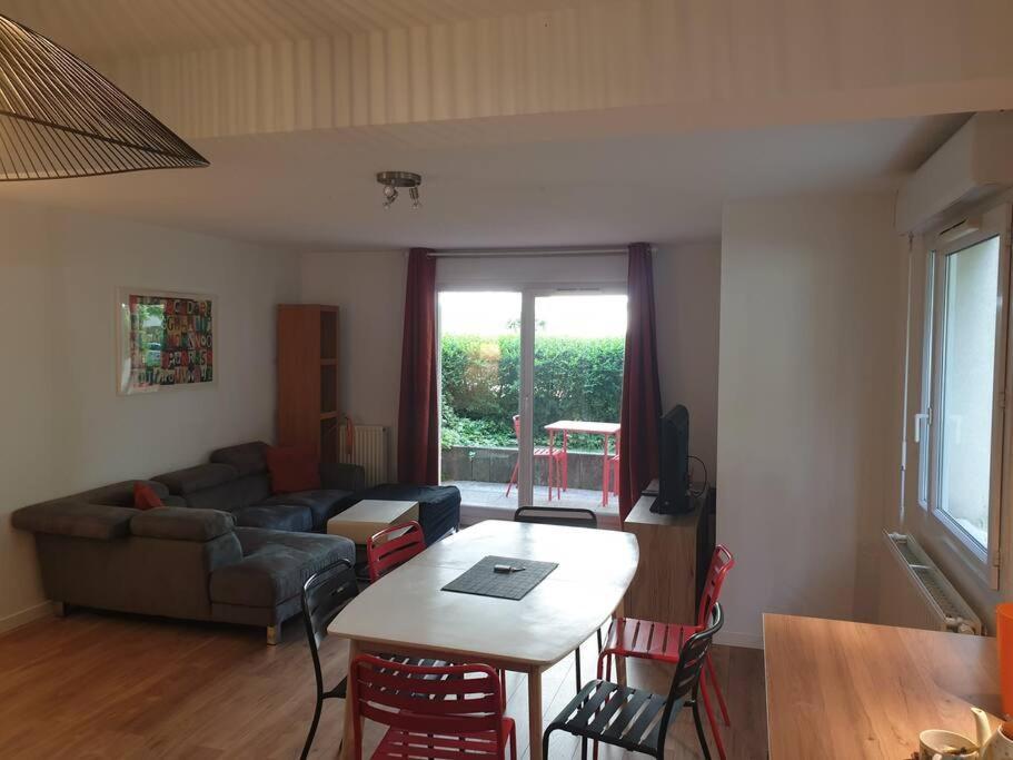 62 M2 Rez De Jardin, Terrasse , 6 Lits Et Parking Apartment อานซี ภายนอก รูปภาพ